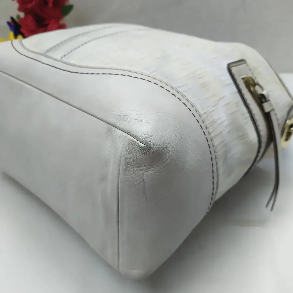 Coach Signature Of-White Canvas Leather Trim Zipper Pockets Hobo Shoulder Bag
